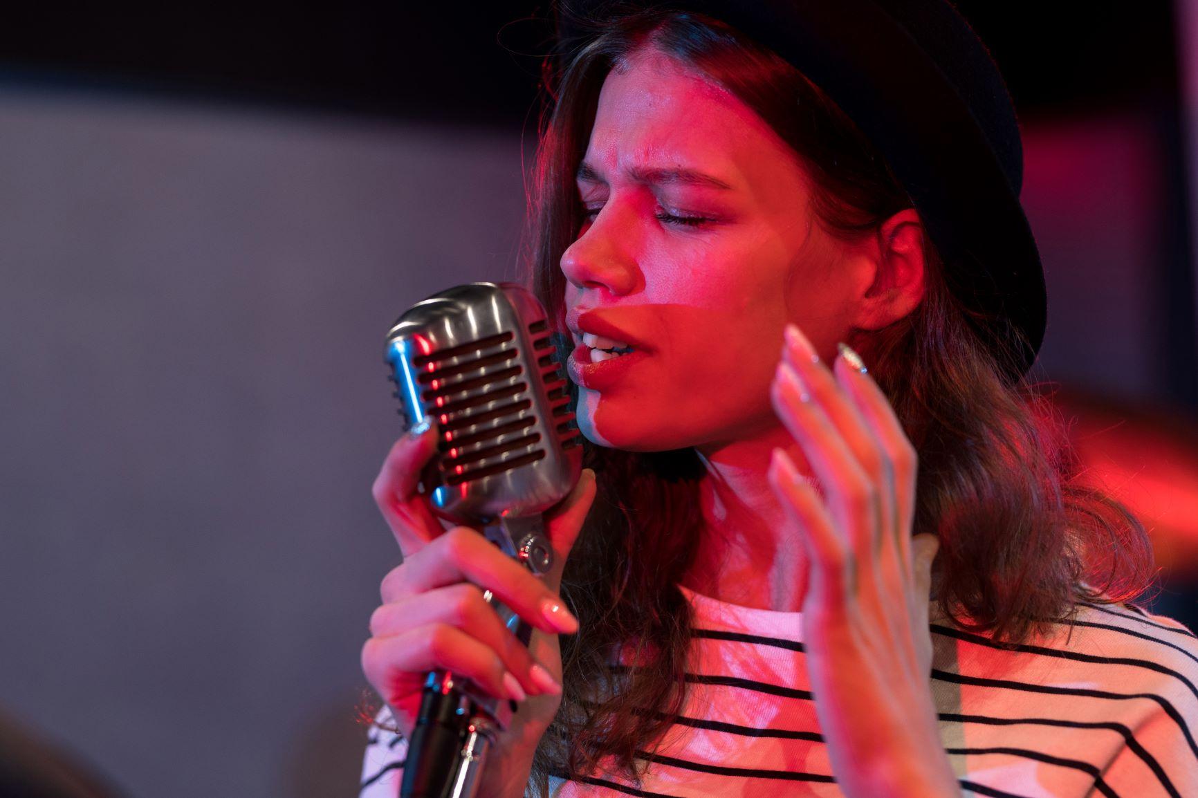 Vocalist